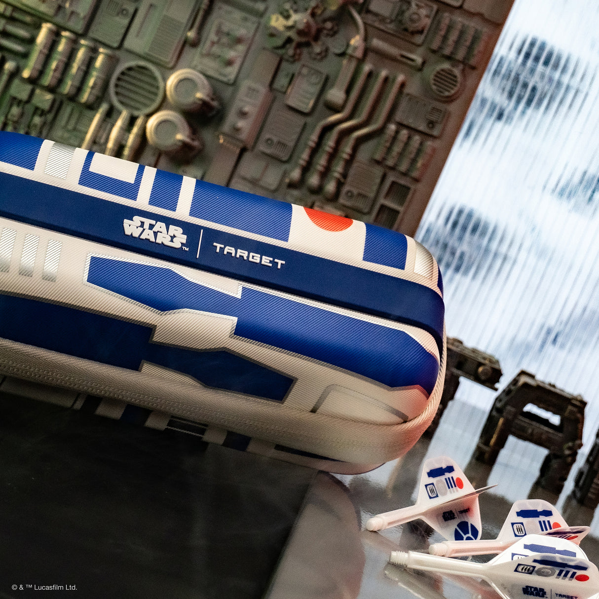 Target Star Wars R2D2 Boa Dartcase