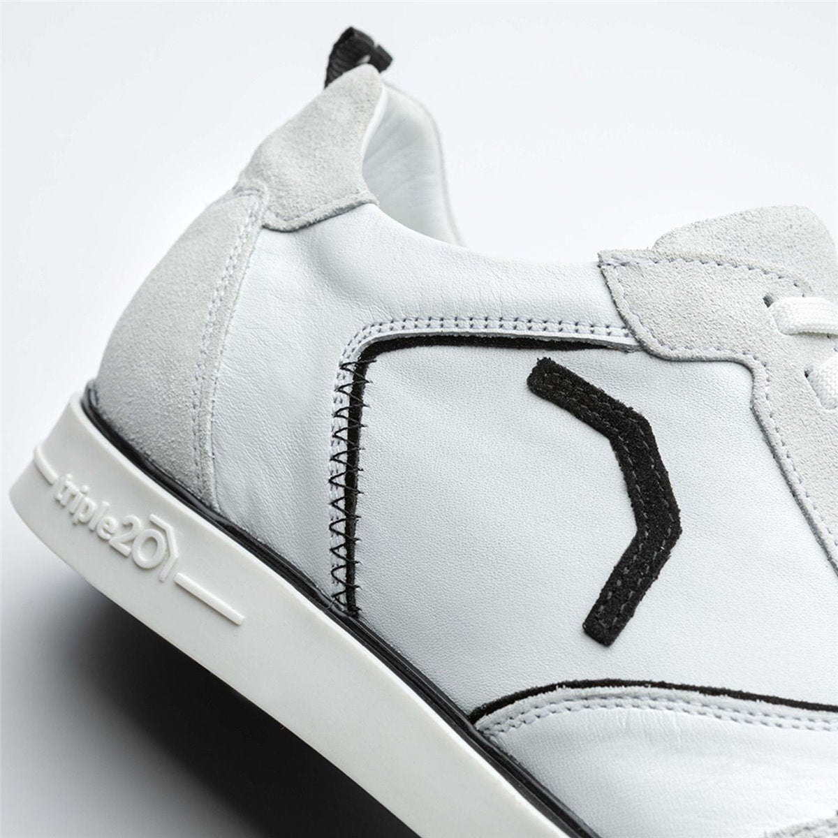 Triple20 Dartschuhe Leder Weiß Schwarz